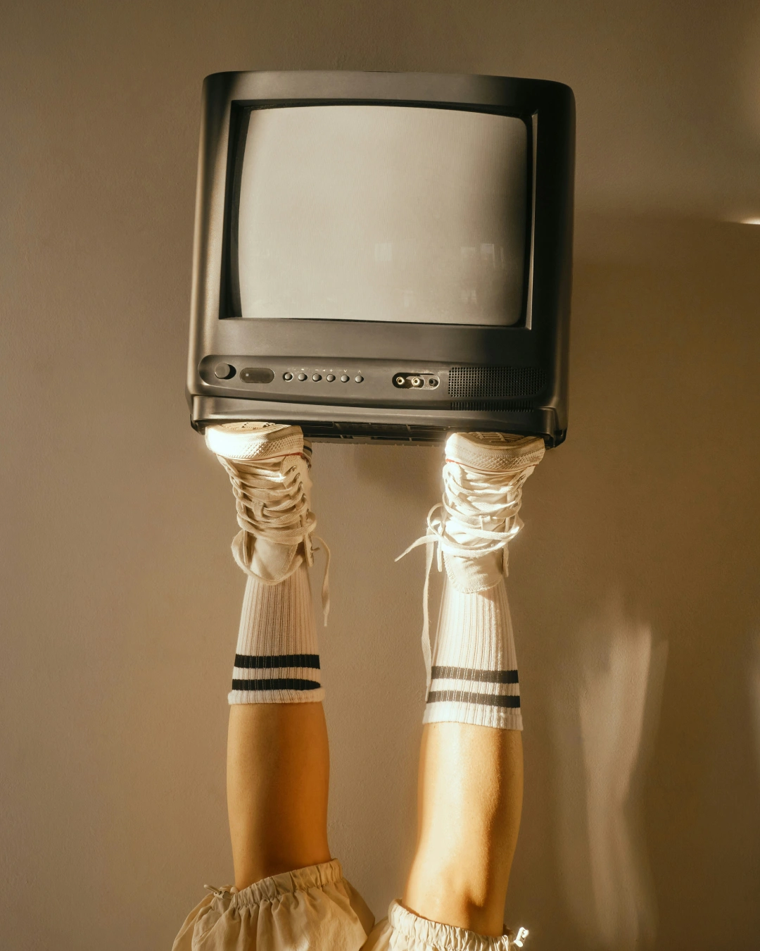 oglaševanje blagovnih znamk na televiziji in radiu